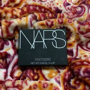 NARS Highlighting Powder